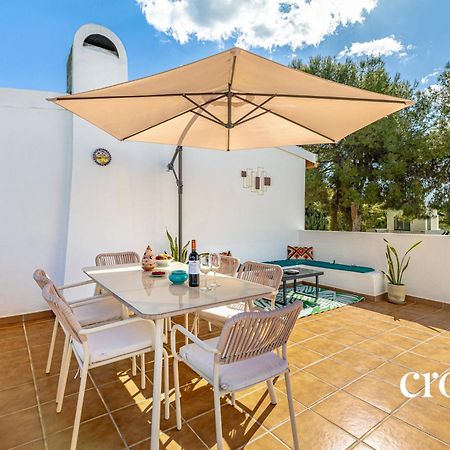 Chic Dream Home, Rooftop Bbq, 9 Pools, Golf Views 马尔韦利亚 外观 照片